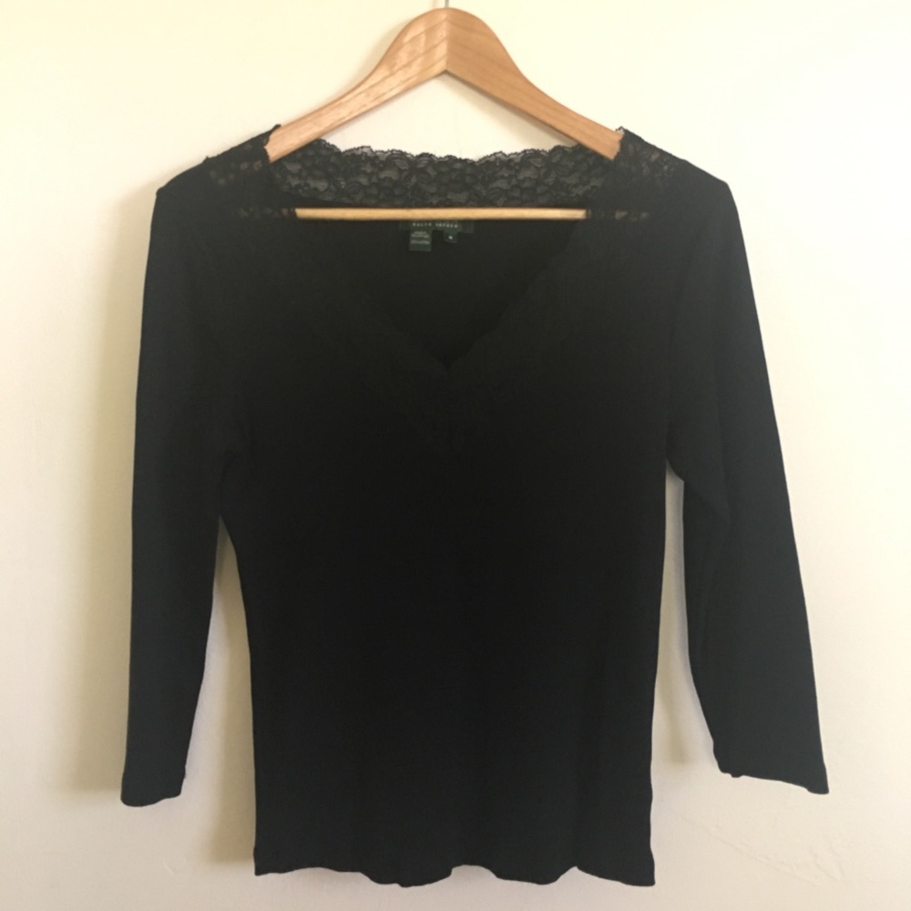 Black 3/4 sleeve top with lace
